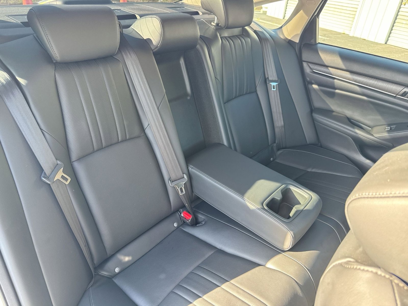 Used 2022 Honda Accord Touring image 32