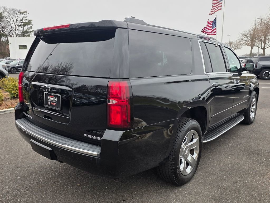 Used 2020 Chevrolet Suburban Premier image 7