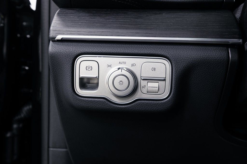 Certified 2026 Mercedes-Benz GLE 450 4MATIC Coupe image 10