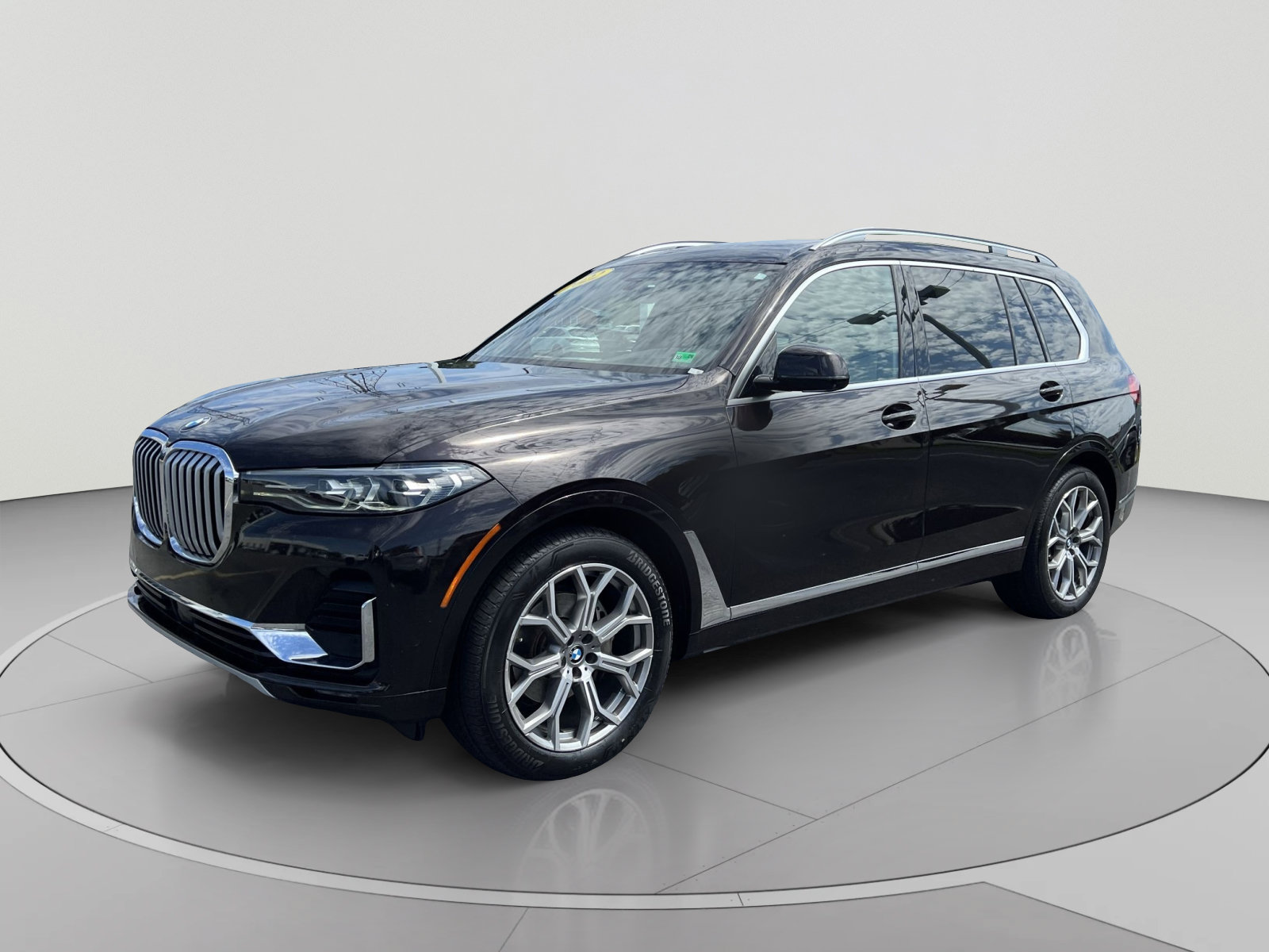 Used 2022 BMW X7 xDrive40i w/ Premium Package AWD/4WD image 1