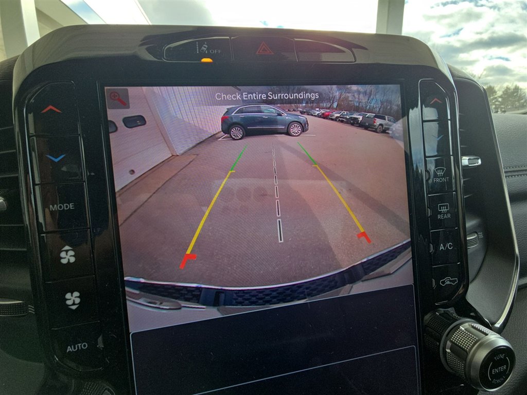 Used 2025 RAM 1500 Laramie w/ Bed Utility Group image 15