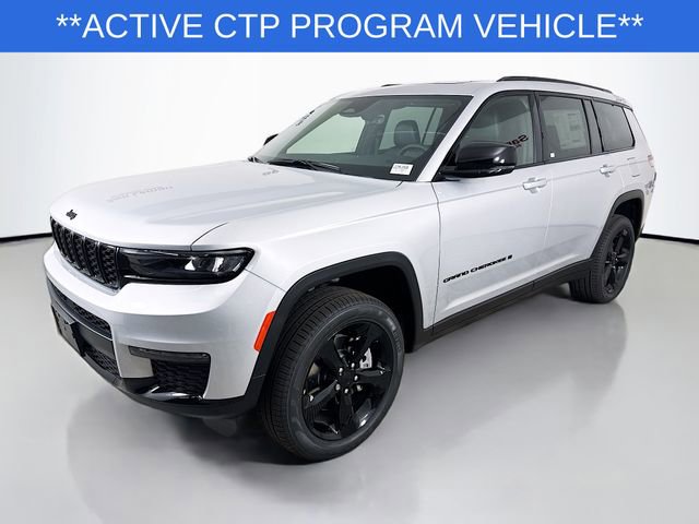 New 2025 Jeep Grand Cherokee L Limited w/ Black Appearance Package image 3