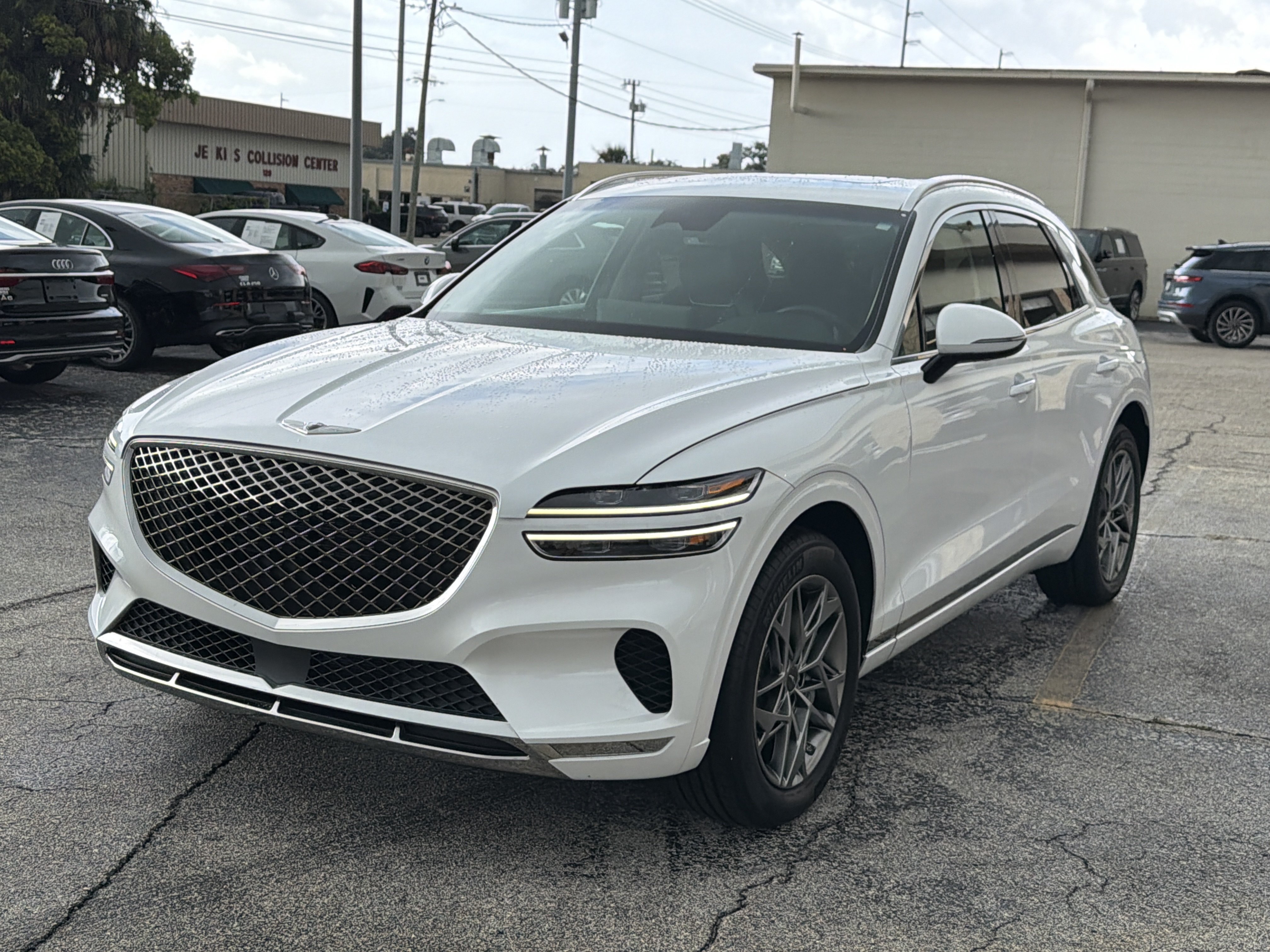 Used 2024 Genesis GV70 2.5T w/ Select Package AWD/4WD image 7