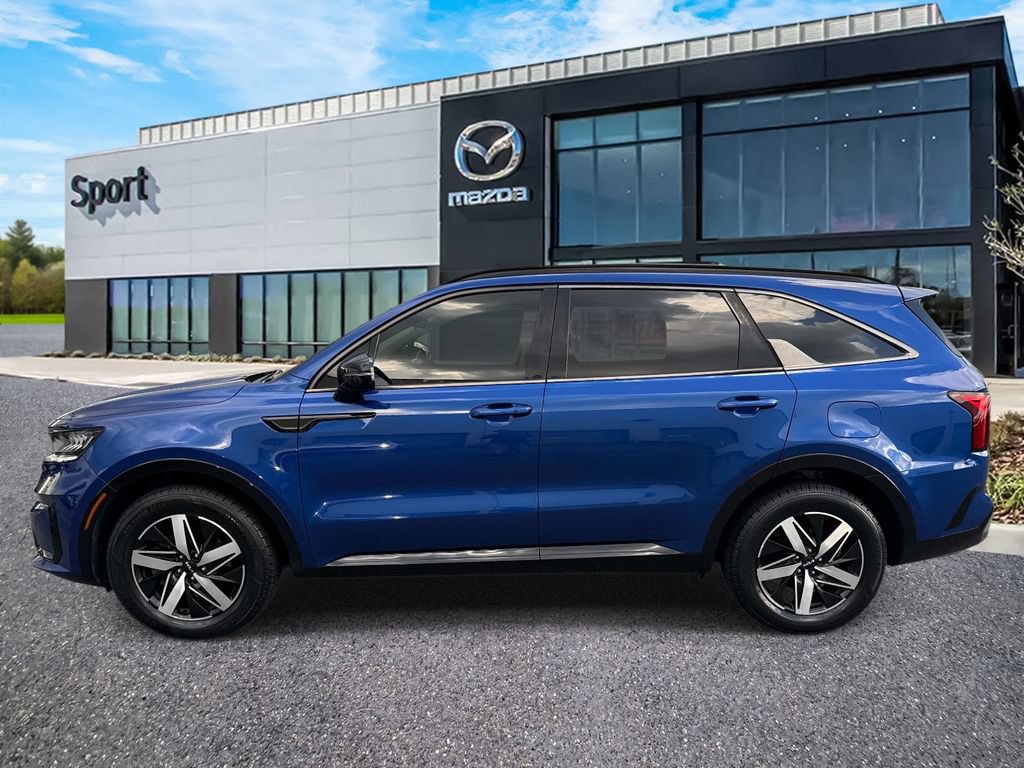 Used 2022 Kia Sorento S w/ Panoramic Sunroof Package FWD image 7