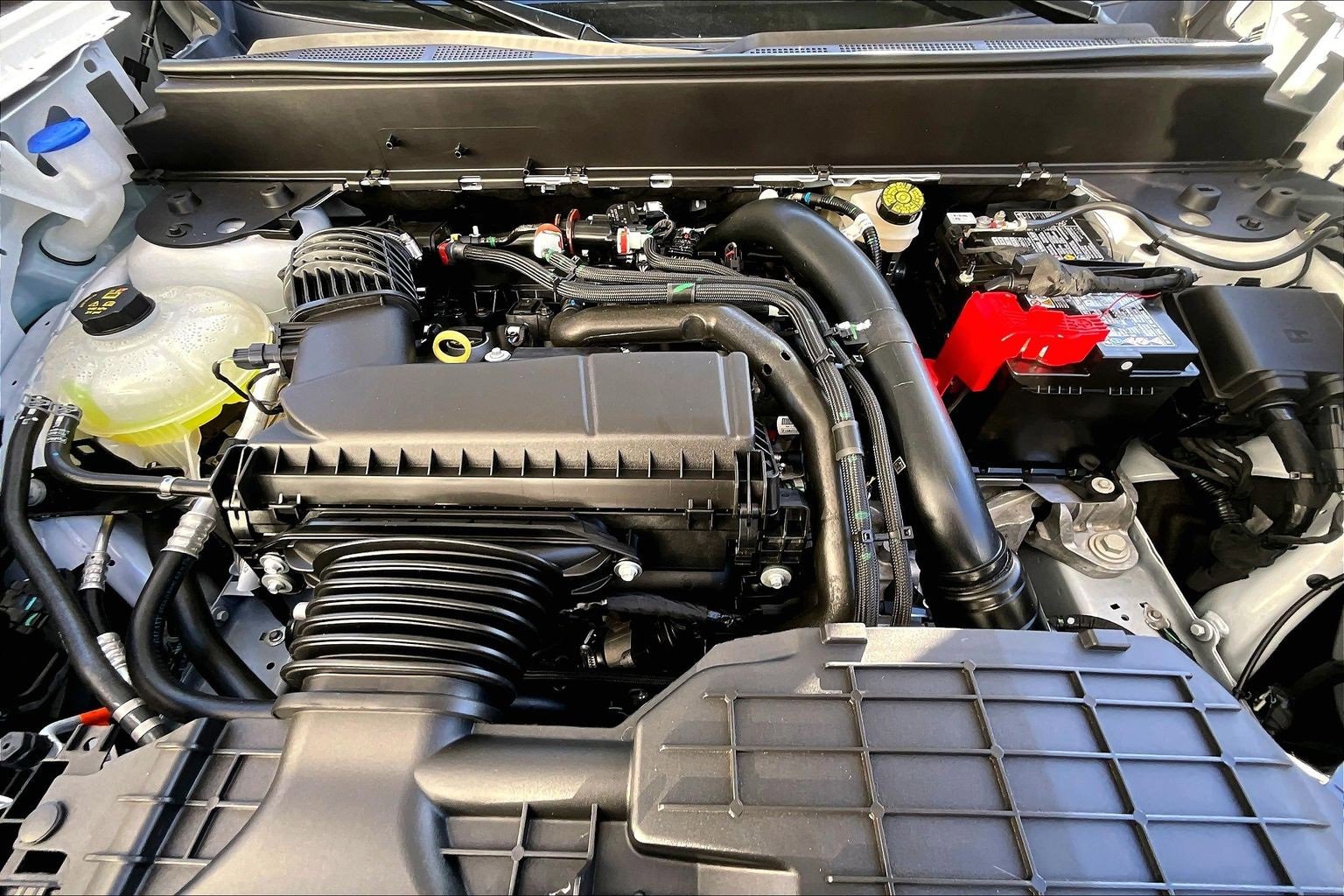 Used 2025 Ford Maverick XLT w/ Equipment Group 302A image 10