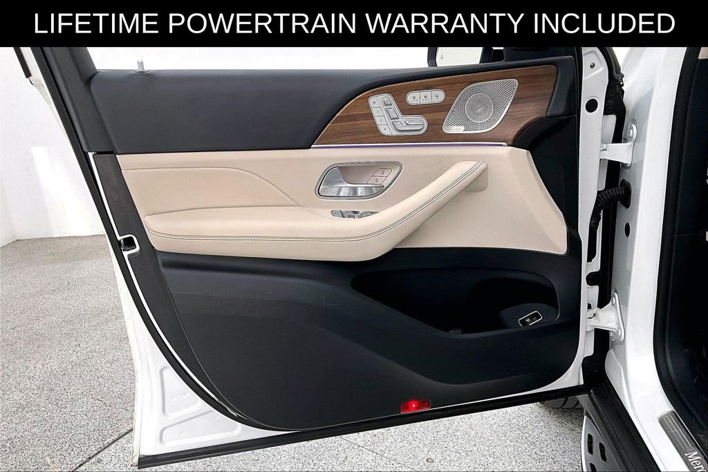 Used 2025 Mercedes-Benz GLS 450 4MATIC image 23