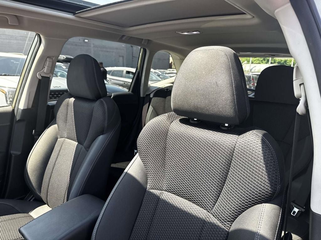 Used 2023 Subaru Forester Premium AWD/4WD image 18