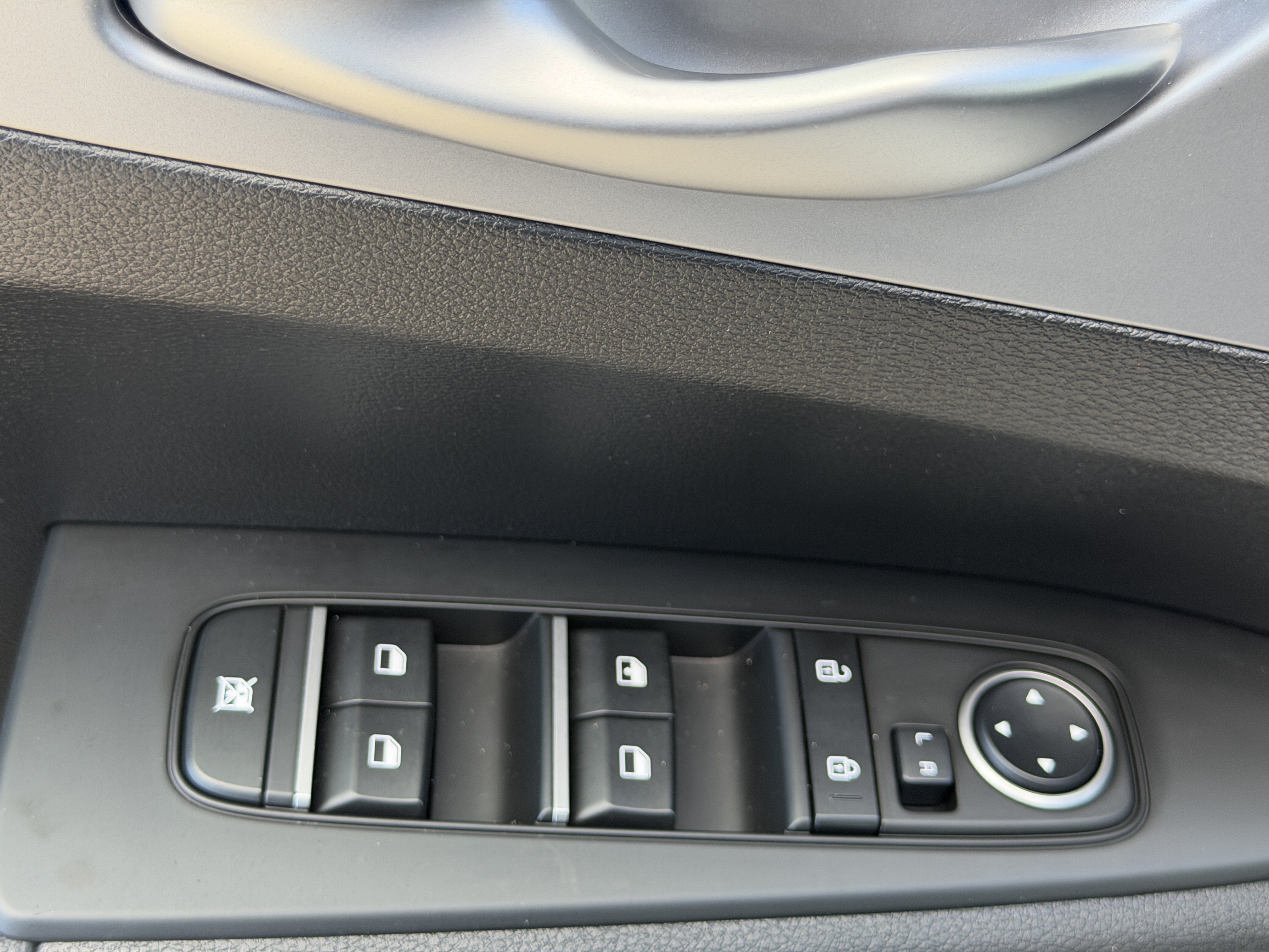 Certified 2023 Kia Forte LXS w/ LXS Technology Package FWD image 17