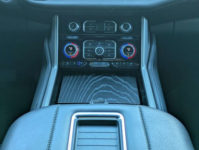 Used 2023 GMC Yukon XL Denali w/ Advanced Technology Package AWD/4WD image 21