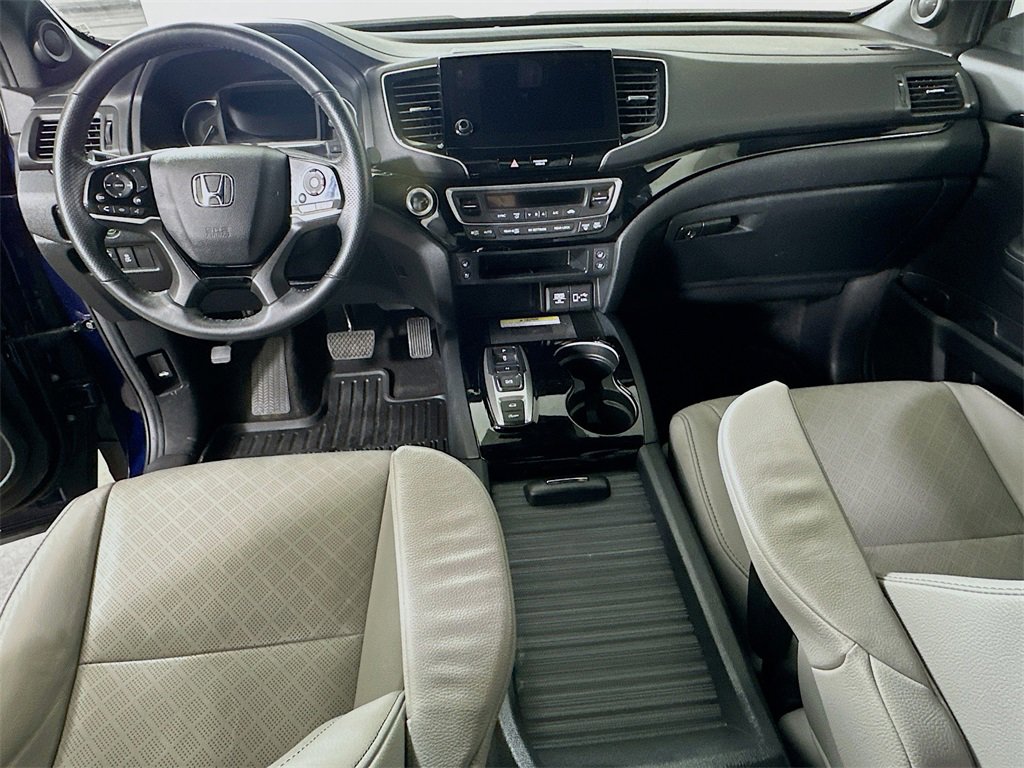 Used 2023 Honda Passport Elite image 16