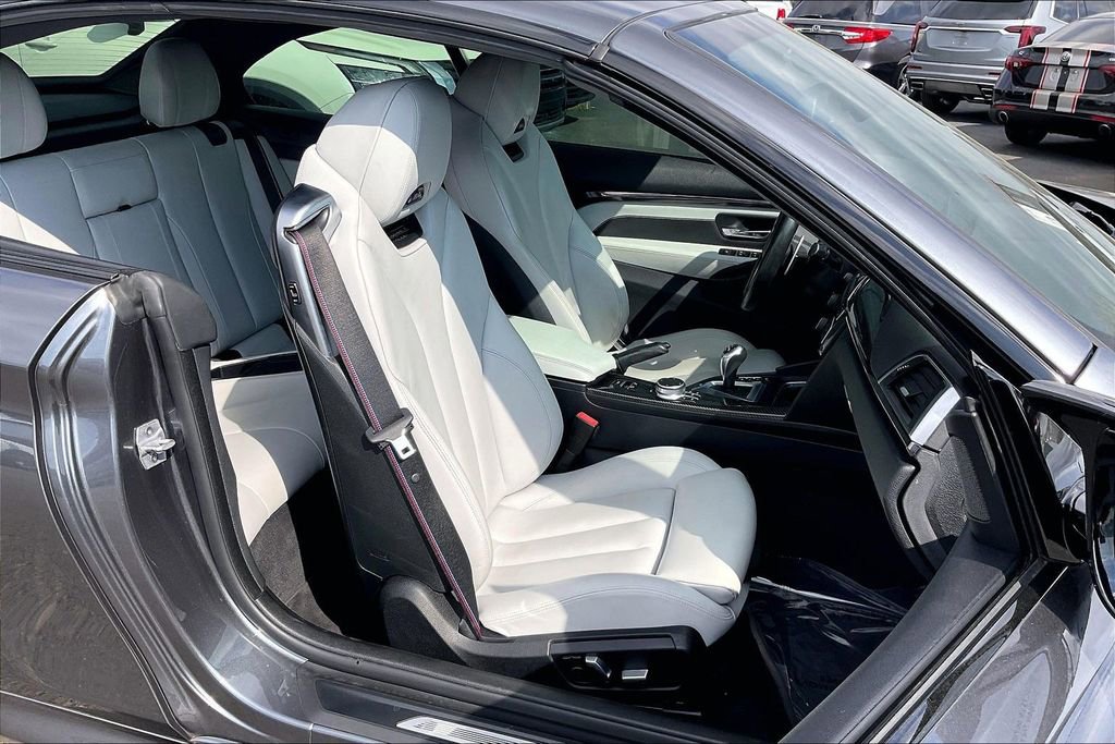 Used 2020 BMW M4 Convertible w/ Competition Package RWD image 30