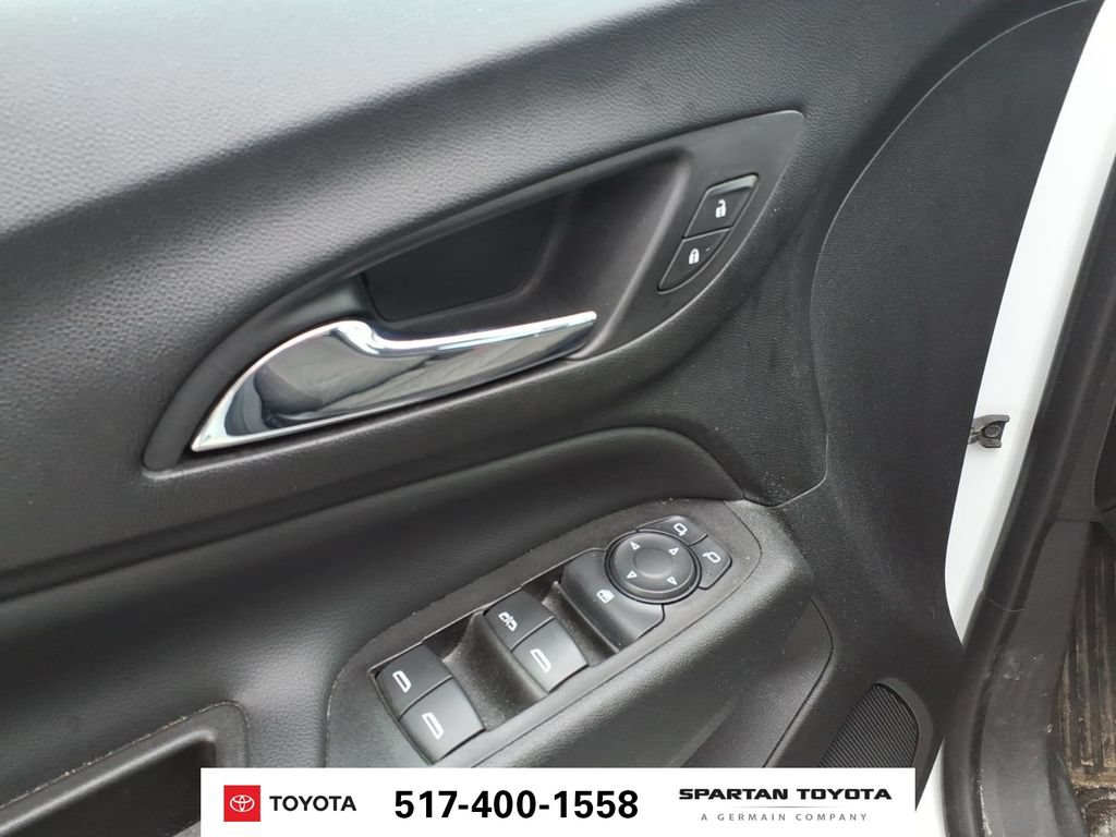 Used 2020 Chevrolet Equinox LT FWD image 13