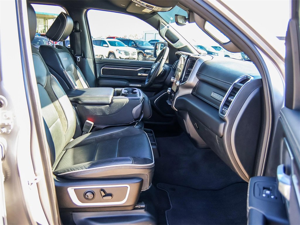 Used 2025 RAM 1500 Laramie image 13
