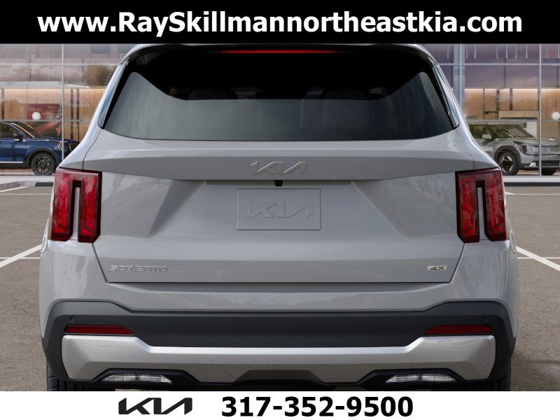 New 2025 Kia Sorento S image 13