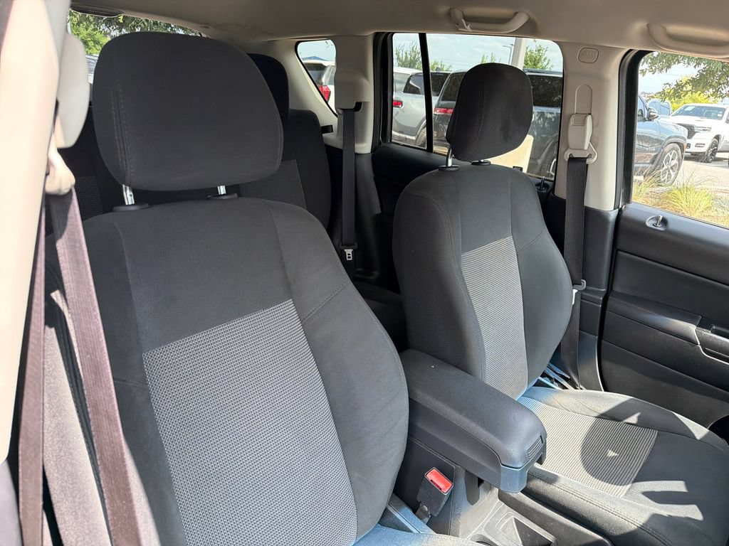 Used 2015 Jeep Compass Sport w/ Power Value Group FWD image 36