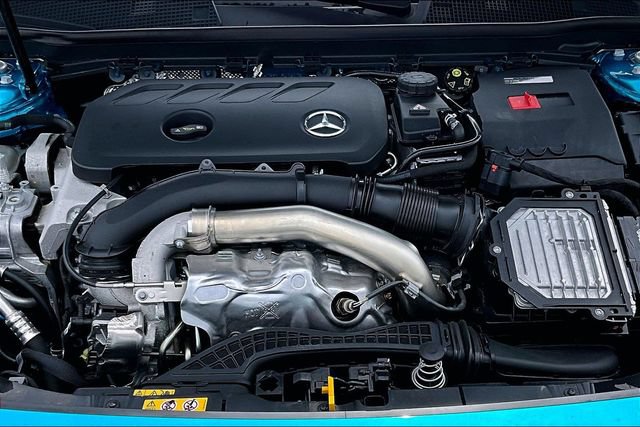Used 2025 Mercedes-Benz CLA 250 image 31