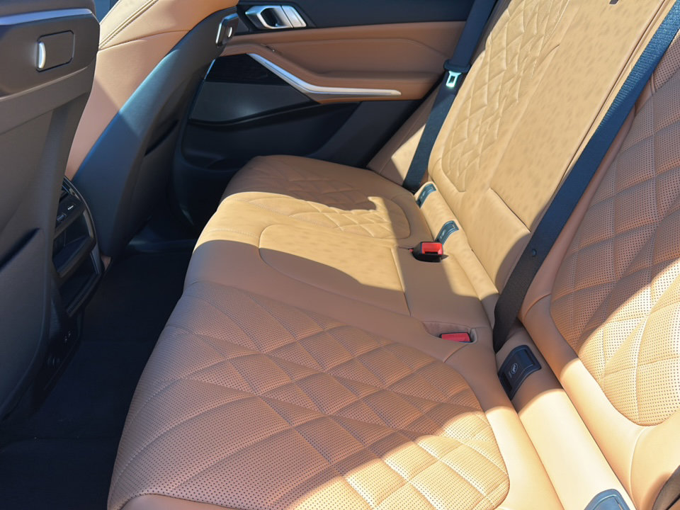New 2026 BMW X5 sDrive40i w/ M Sport Package image 15