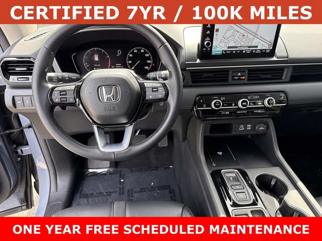 Used 2025 Honda Pilot Touring image 18