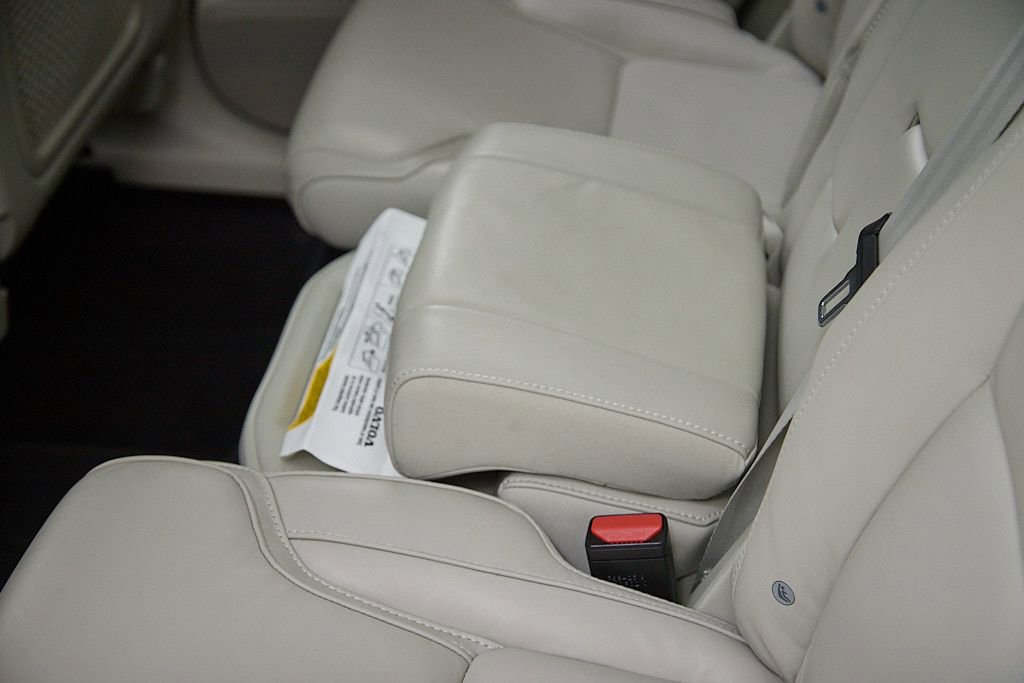 Certified 2023 Volvo XC90 B6 Ultimate w/ Protection Package Premier image 21