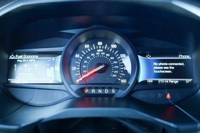 Used 2022 Ford Edge ST image 33