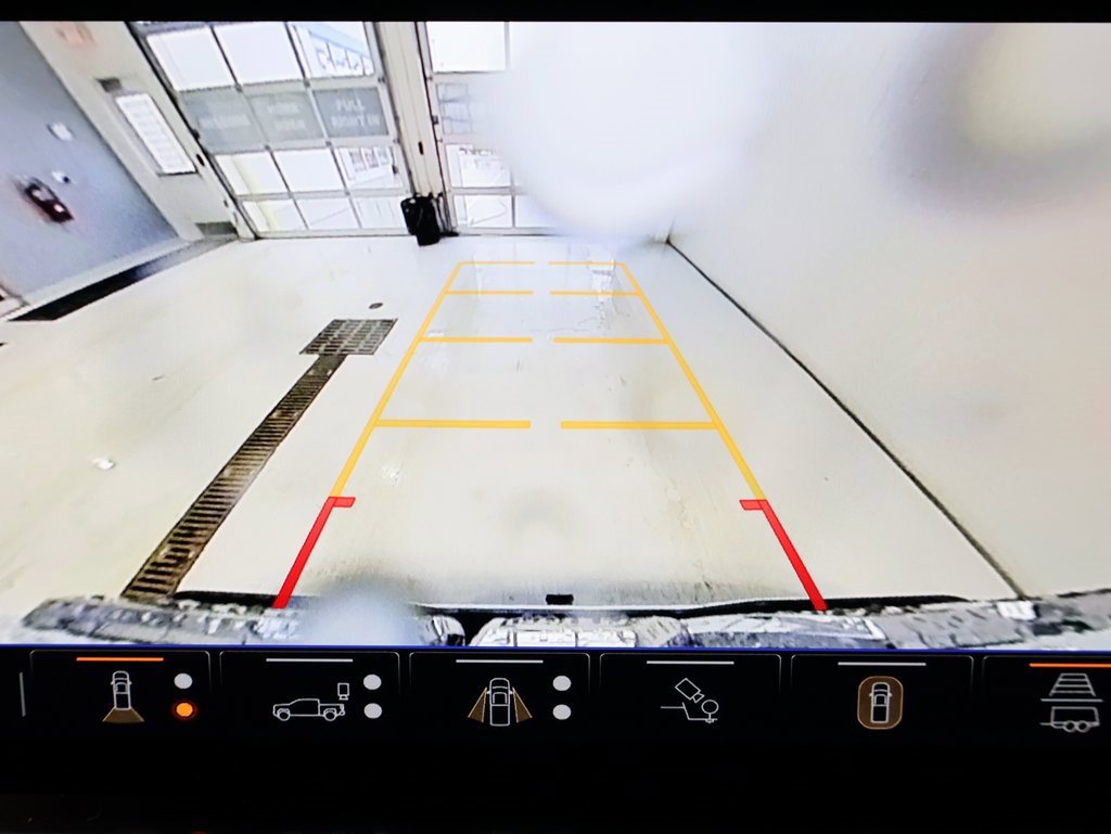 Used 2024 GMC Sierra 1500 Elevation w/ Elevation Premium Package image 23