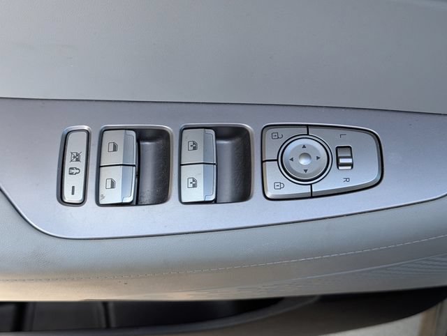 Used 2024 Hyundai Palisade SEL FWD image 15