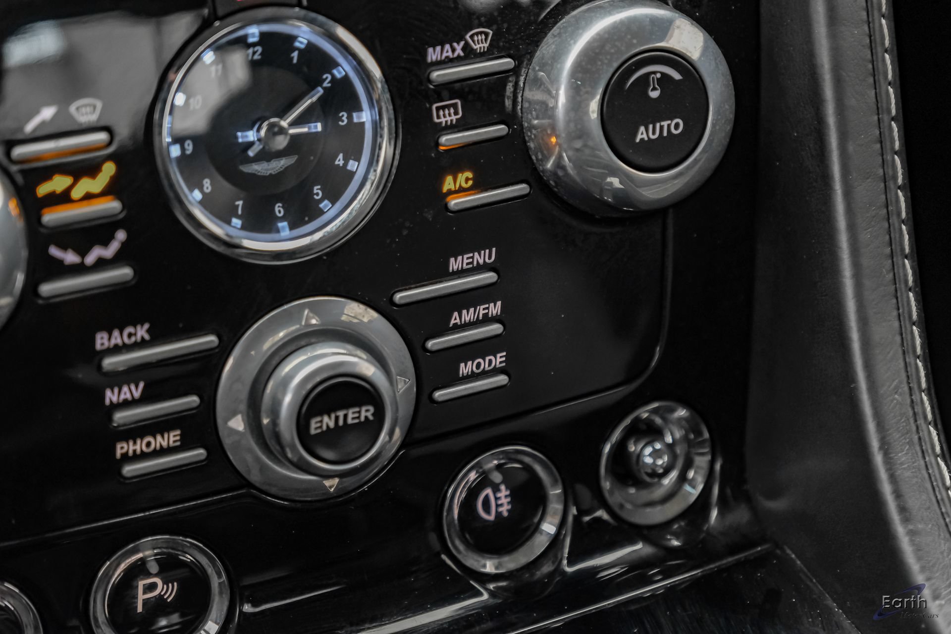 Used 2014 Aston Martin V8 Vantage S RWD image 70