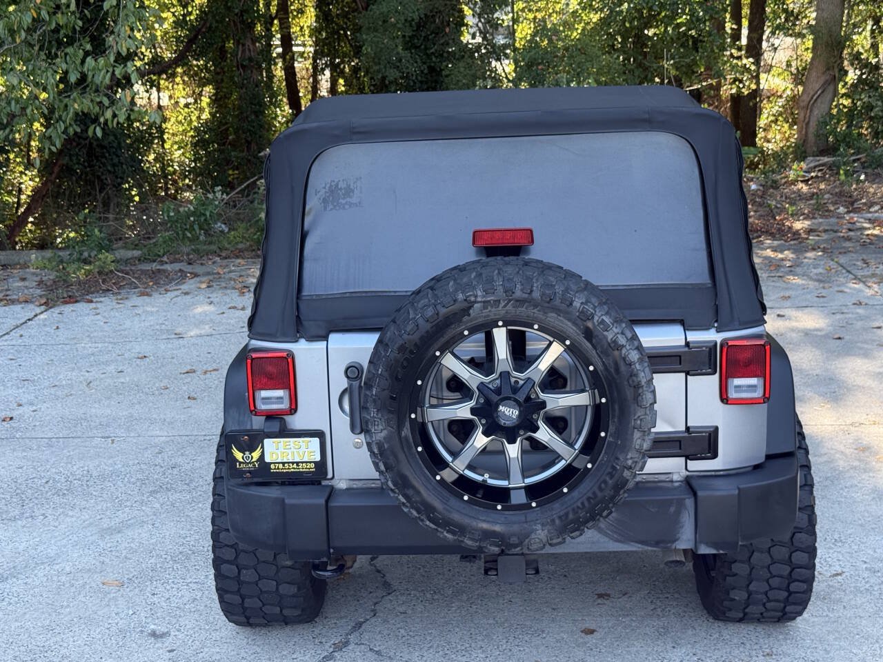 Used 2015 Jeep Wrangler Sport AWD/4WD image 7