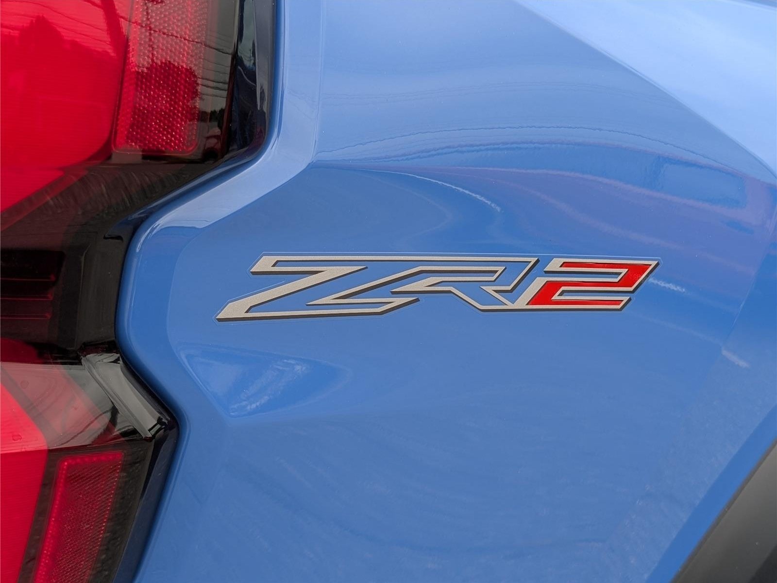 Used 2026 Chevrolet Colorado ZR2 w/ Midnight Edition AWD/4WD image 10