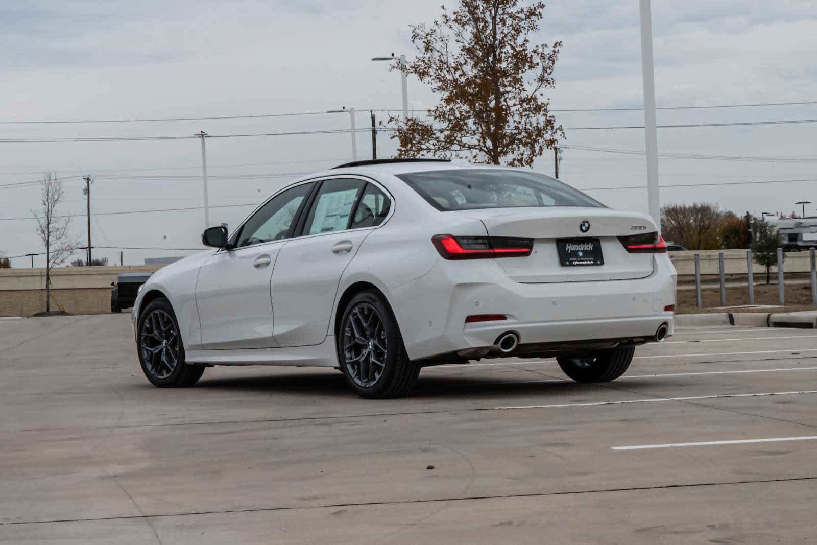 Used 2026 BMW 330i Sedan w/ Premium Package RWD image 2