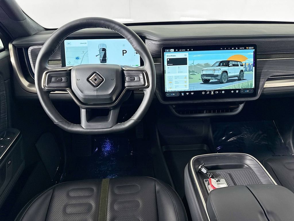 Used 2025 Rivian R1S Adventure image 25