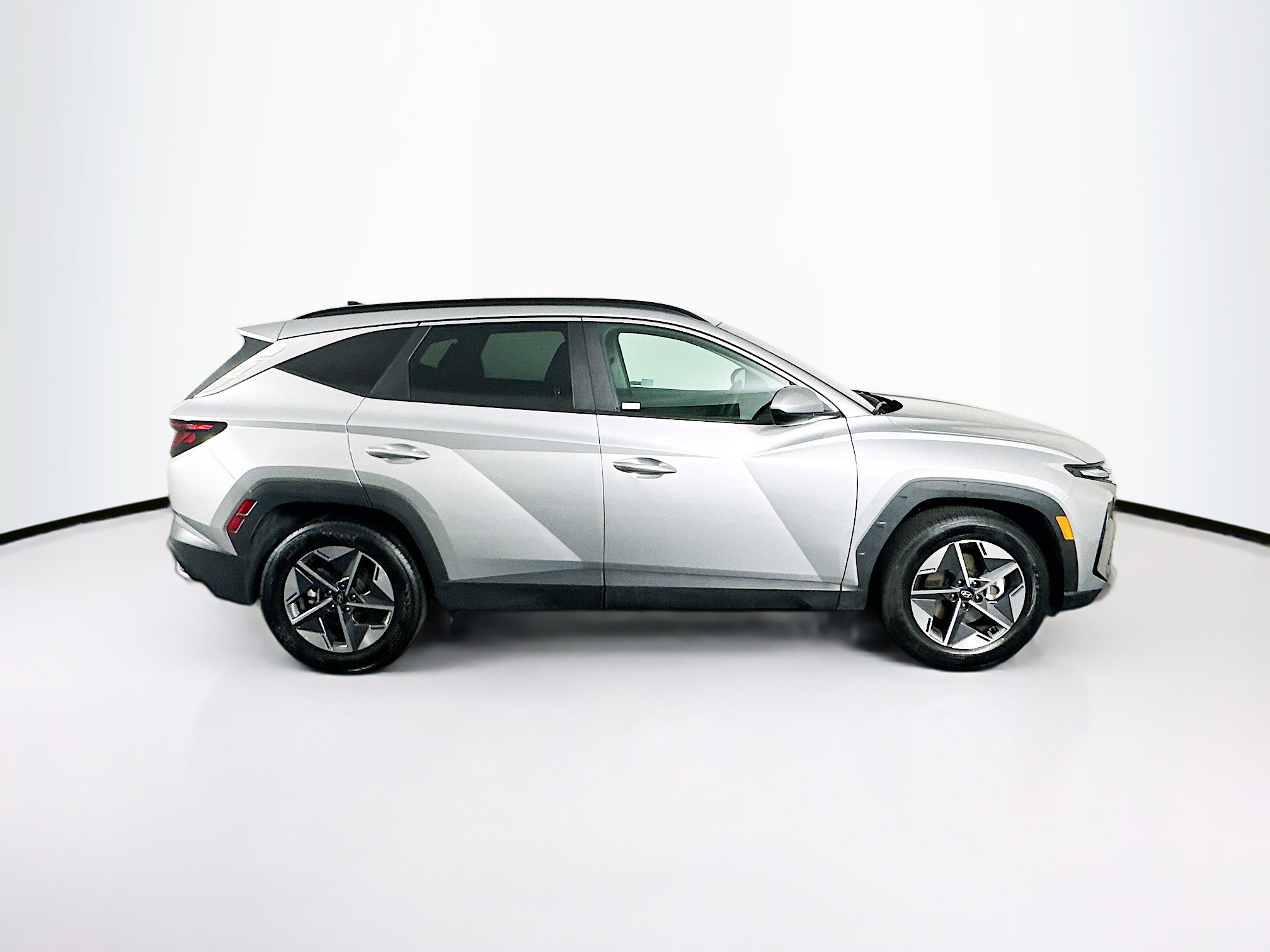 Used 2025 Hyundai Tucson SEL FWD image 10
