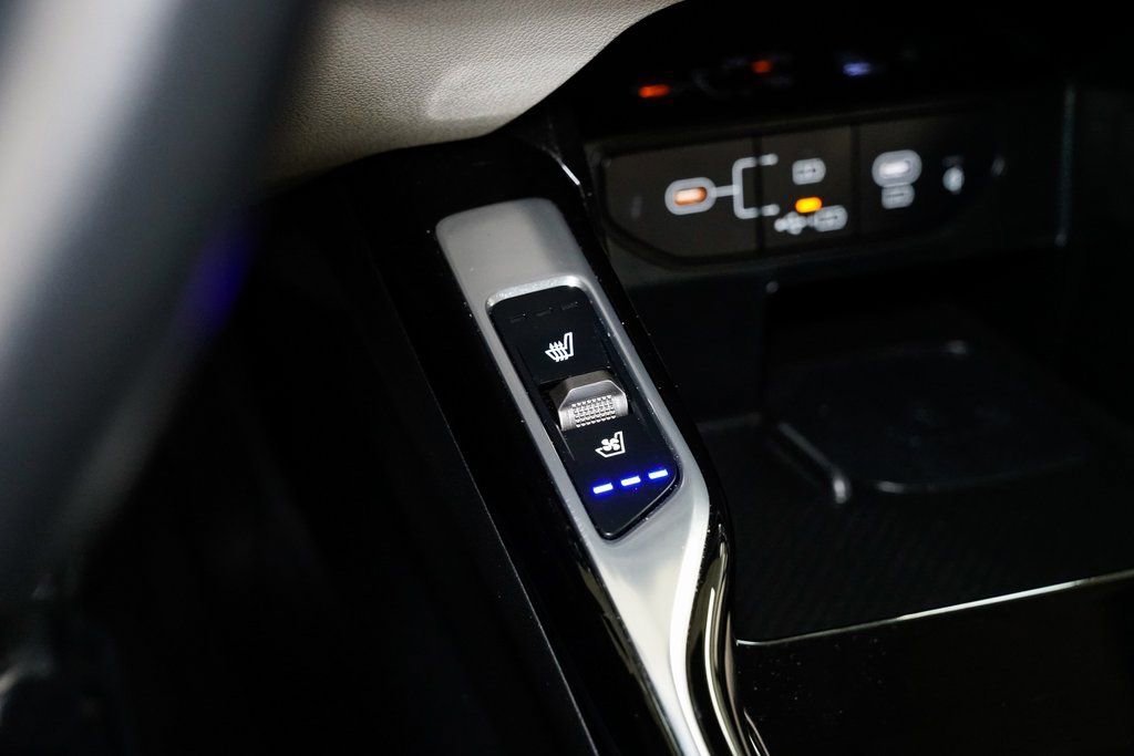 Certified 2024 Kia Sorento SX image 24