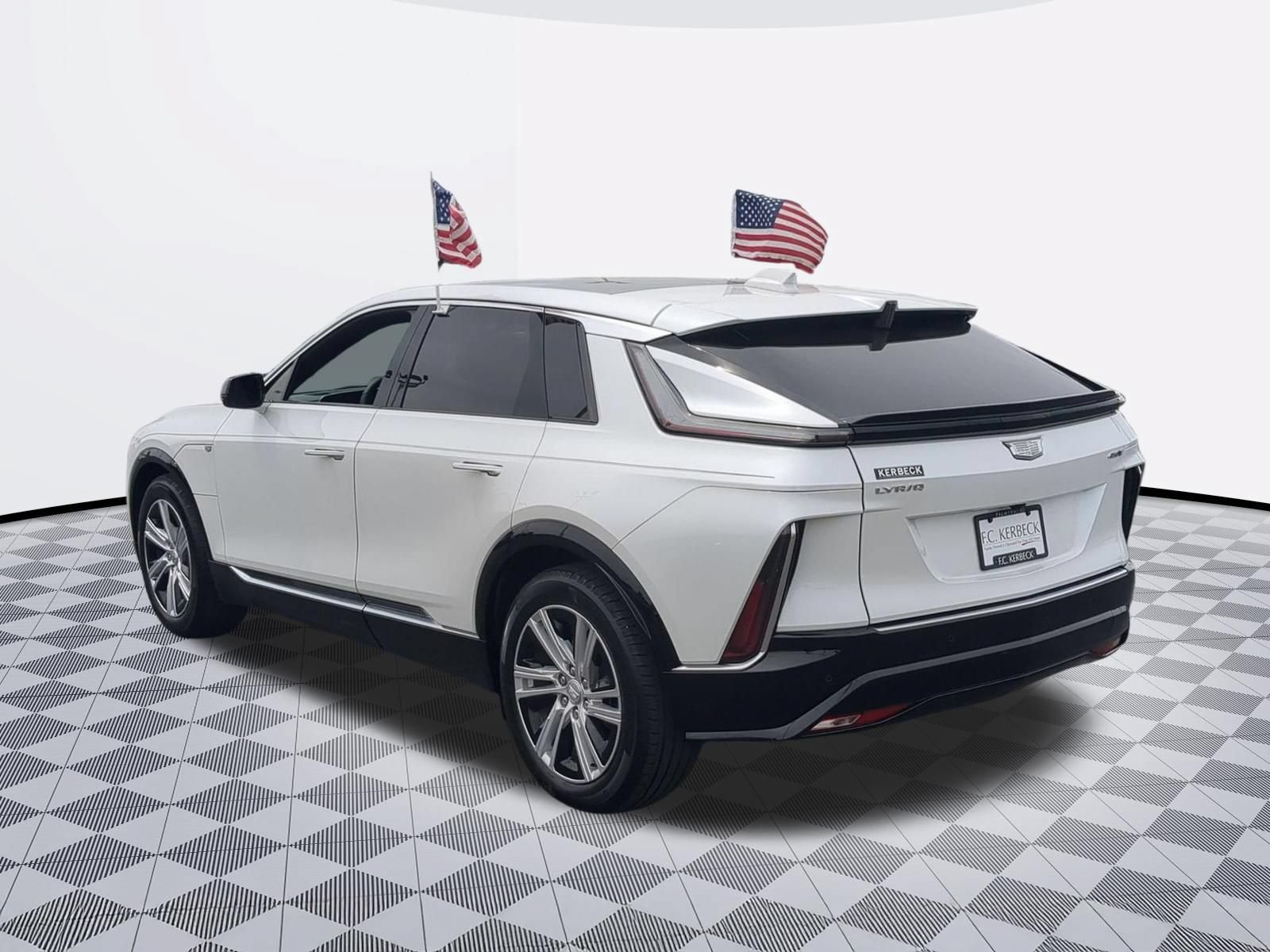 Used 2024 Cadillac Lyriq Tech w/ LPO, Floor Liner Package RWD image 6