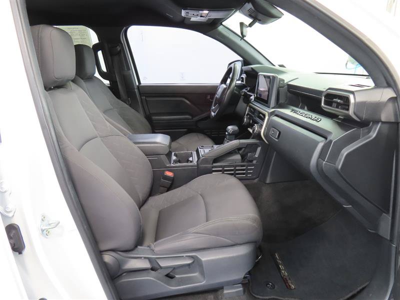 Used 2024 Toyota Tacoma SR RWD image 28