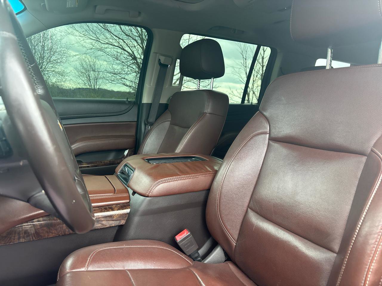 Used 2015 Chevrolet Suburban LTZ image 13