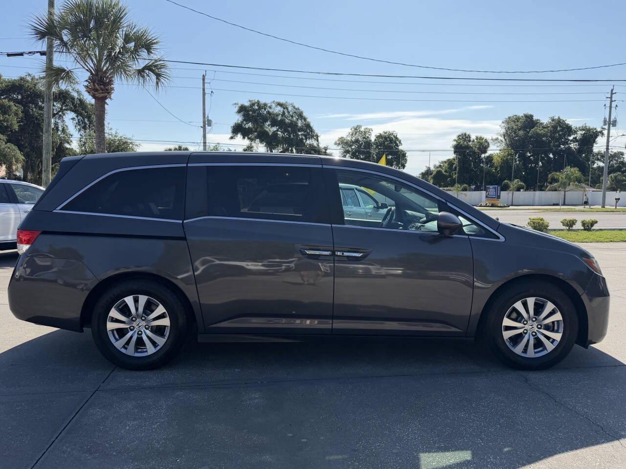 Used 2015 Honda Odyssey EX-L image 9