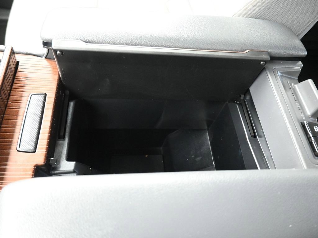 Used 2021 Toyota Sienna LE image 22