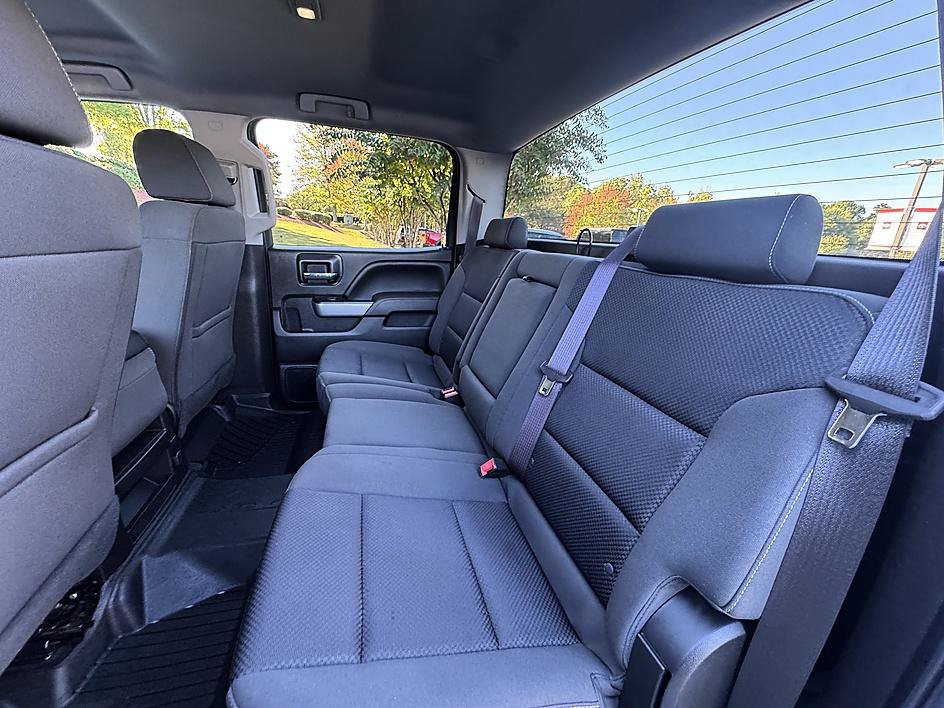 Used 2017 Chevrolet Silverado 1500 LT w/ All Star Edition AWD/4WD image 12