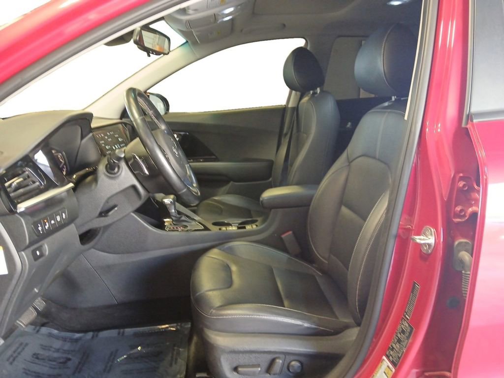 Used 2020 Kia Niro EX Premium image 9
