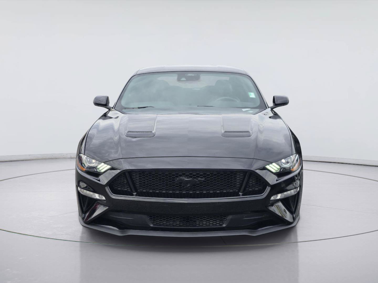 Used 2022 Ford Mustang GT Premium w/ Equipment Group 401A RWD image 2