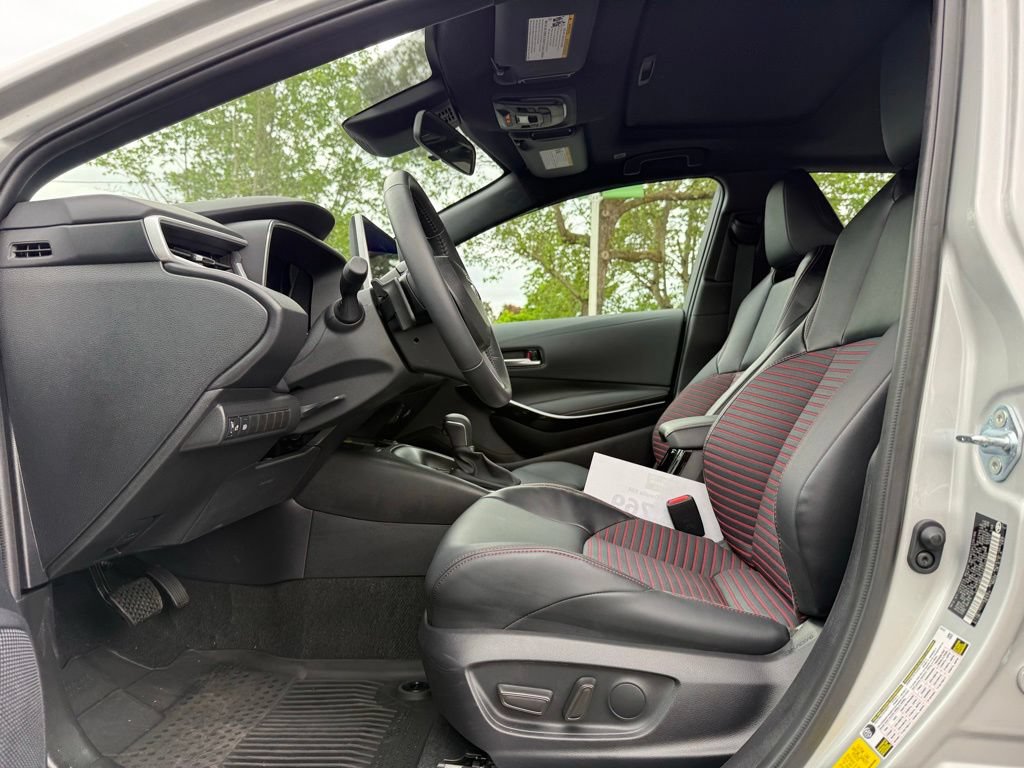 Certified 2025 Toyota Corolla XSE FWD image 12