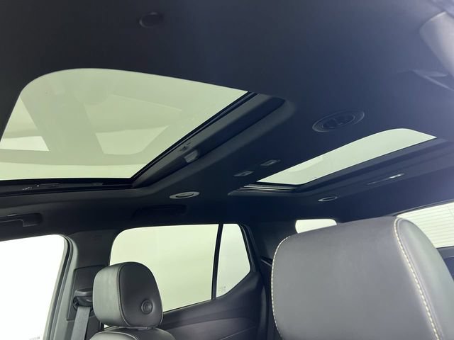 Certified 2023 Chevrolet Traverse LT w/ LT Premium Package FWD image 19