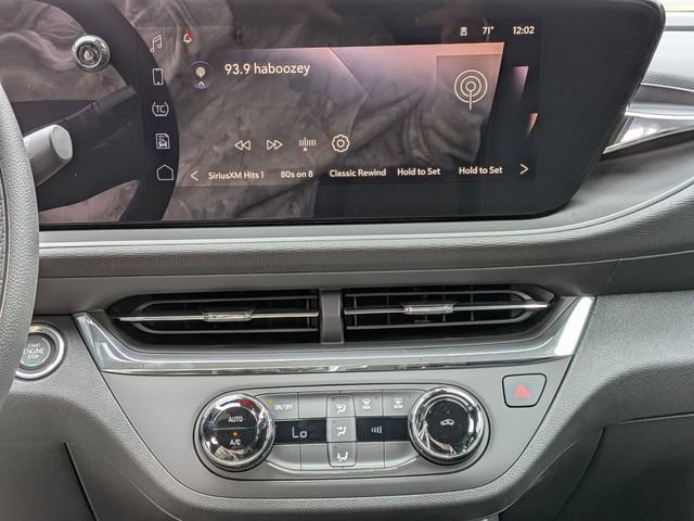 New 2026 Buick Envista Sport Touring FWD image 16