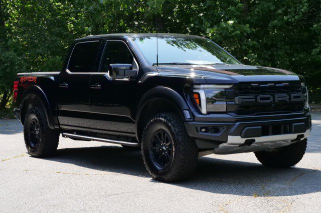 Used 2026 Ford F150 Raptor AWD/4WD image 4