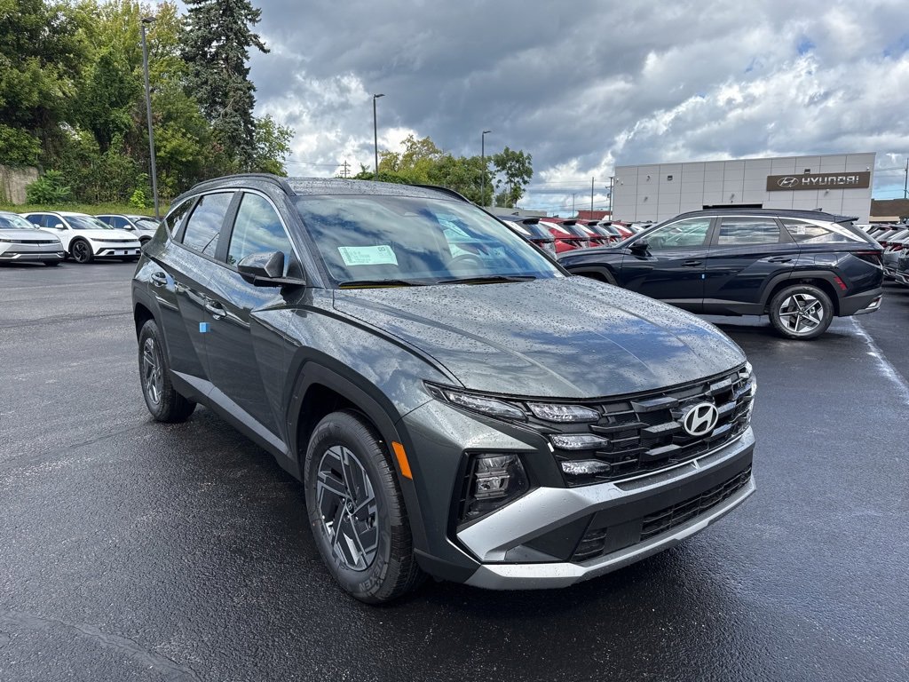New 2025 Hyundai Tucson Blue