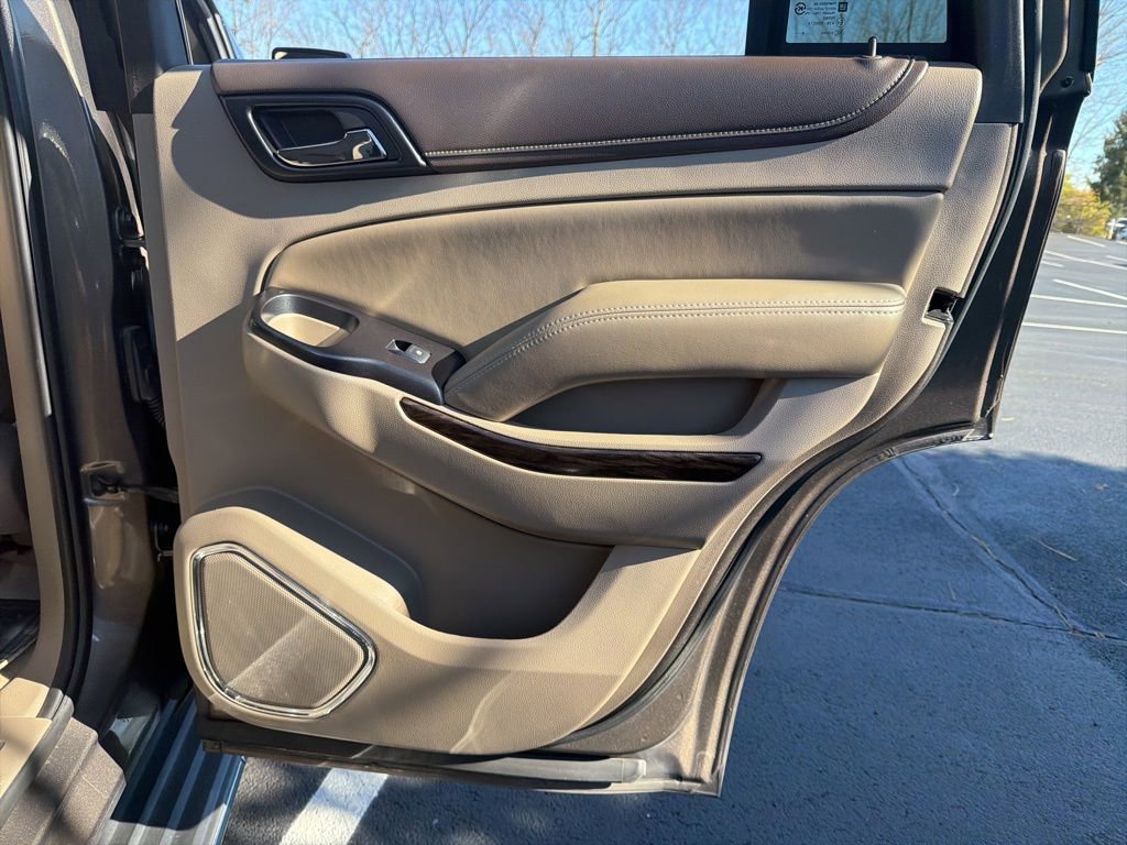 Used 2015 GMC Yukon SLT image 25