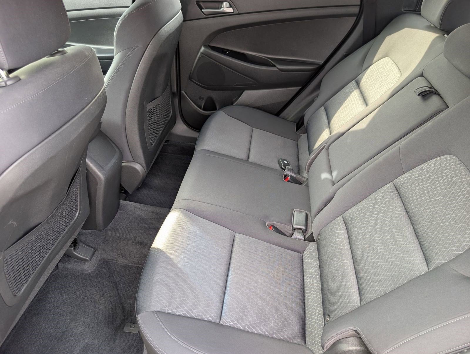 Used 2017 Hyundai Tucson SE image 25