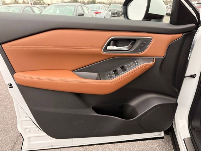 New 2026 Nissan Rogue Platinum w/ Platinum Premium Package image 10