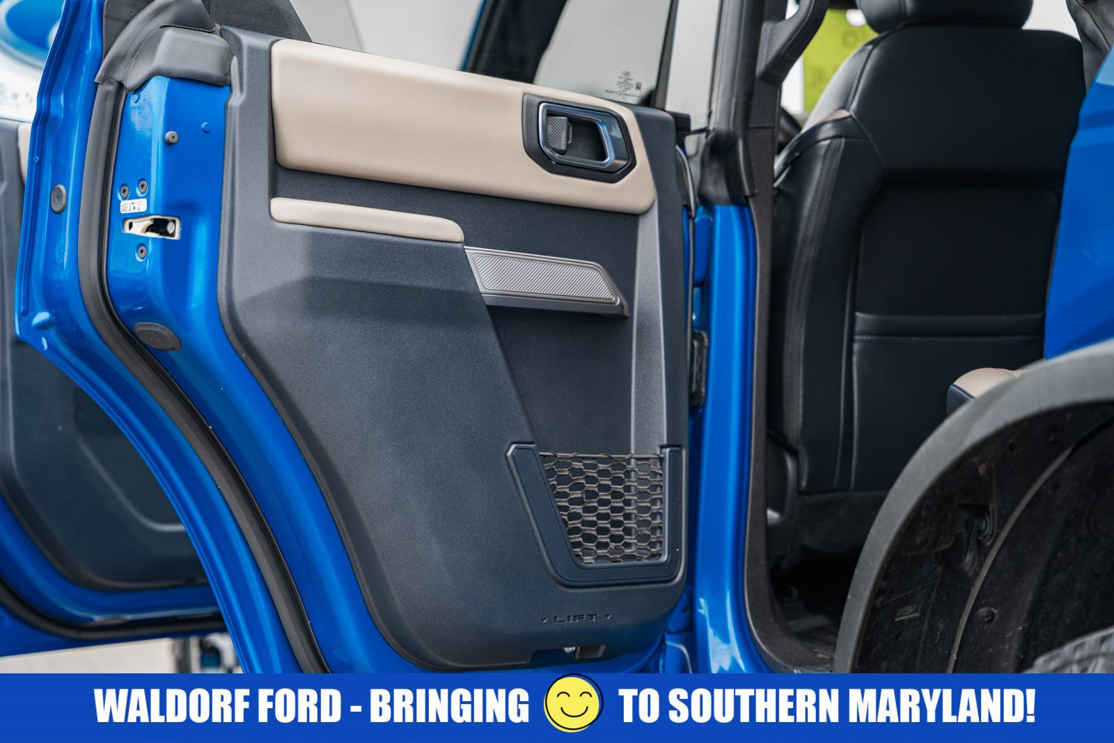 Used 2023 Ford Bronco Wildtrak image 39